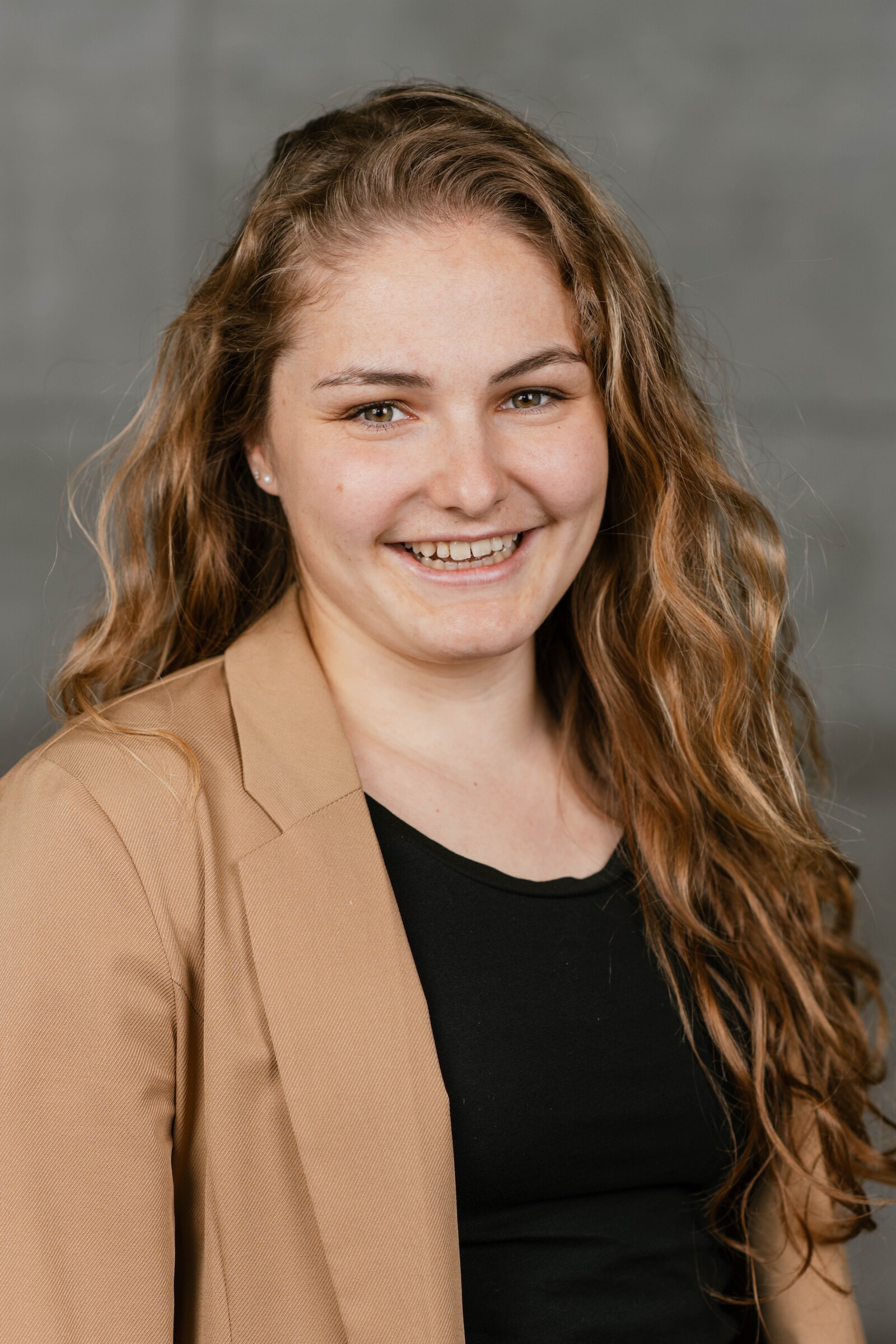 Lia Studerus © Ann Ziegler Photography