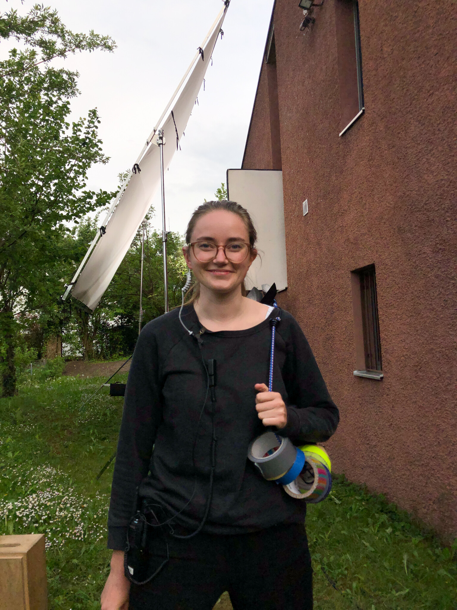 Durfte während ihrem Praktikum bei der Filmproduktionsfirma Dynamic Frame auf die Suche nach Requisiten, unter anderem «spiralförmige Büsche»: Désirée Ottiger.