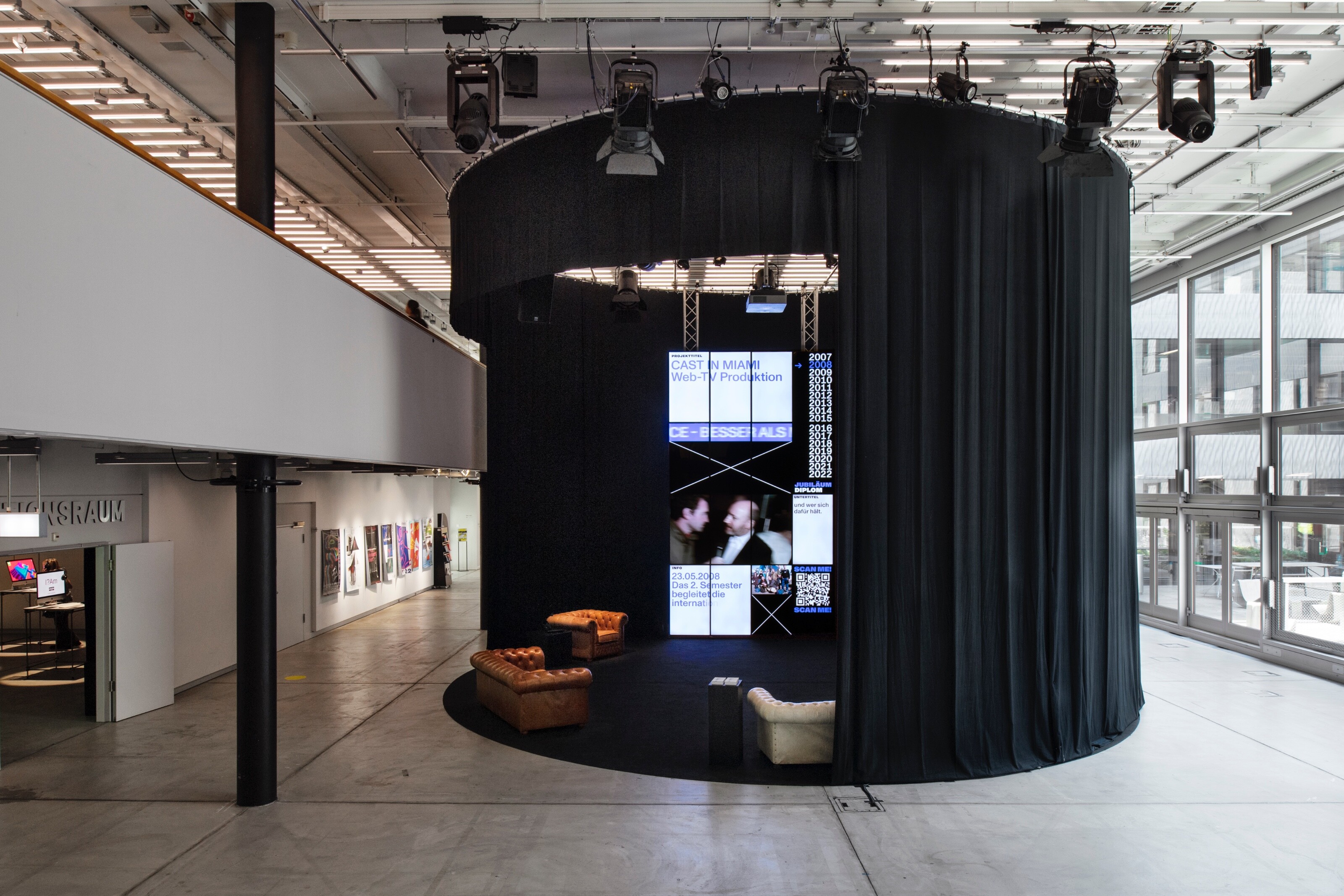 Diplome 2022 on the big screen